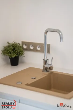 Prodej bytu 1+kk, Žacléř, Rýchorské náměstí, 23 m2