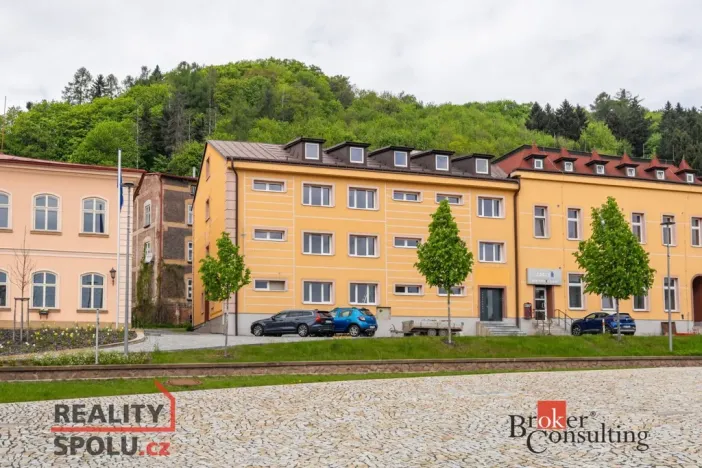 Prodej bytu 1+kk, Žacléř, Rýchorské náměstí, 23 m2