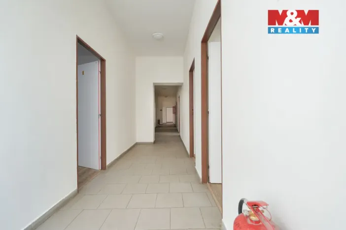 Prodej činžovního domu, Štětí, Mírové nám., 500 m2