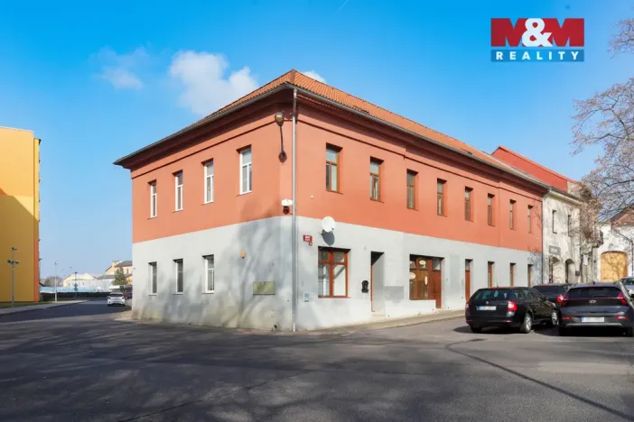 Prodej činžovního domu, Štětí, Mírové nám., 500 m2