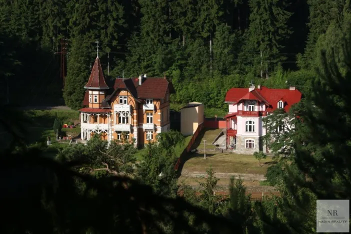 Pronájem vily, Karlovy Vary, K Přehradě, 250 m2