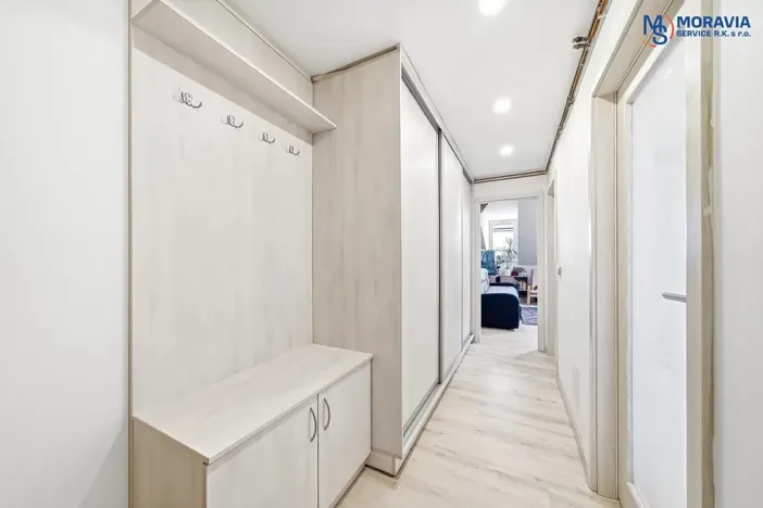 Prodej bytu 1+1, Olomouc, Javoříčská, 54 m2