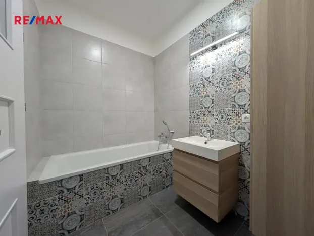 Pronájem bytu 2+1, Praha - Vršovice, Na louži, 72 m2