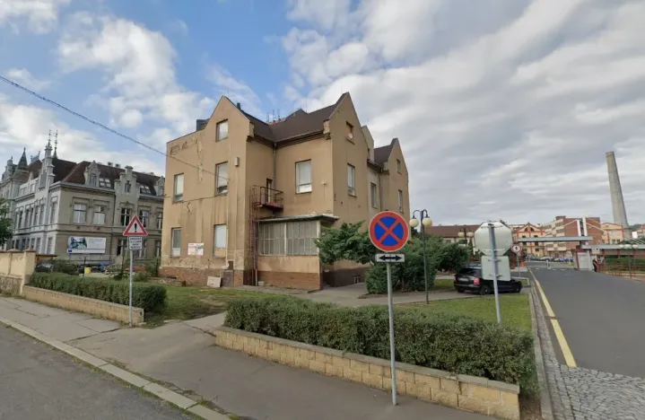 Prodej kanceláře, Ústí nad Labem, Brněnská, 1000 m2