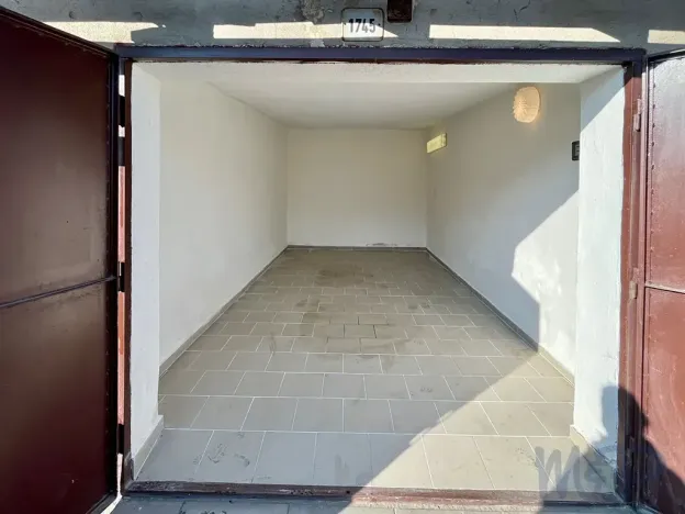 Pronájem garáže, Jihlava, 16 m2