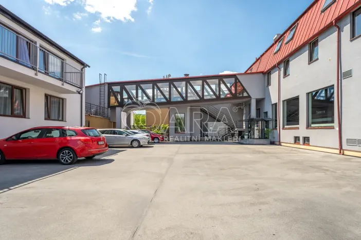 Pronájem bytu 1+kk, Brno, Křivánkovo náměstí, 21 m2