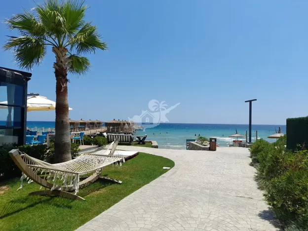 Prodej bytu 1+1, Trikomo, Kypr, 60 m2