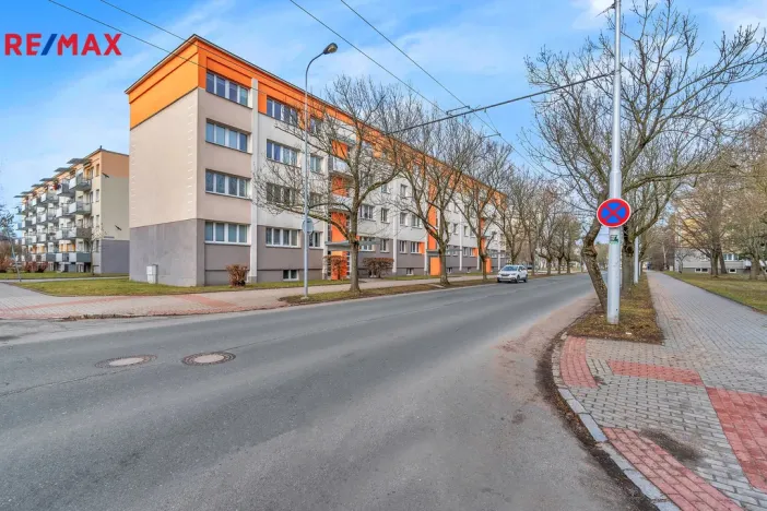 Prodej bytu 2+kk, Hradec Králové - Slezské Předměstí, Myslivečkova, 43 m2