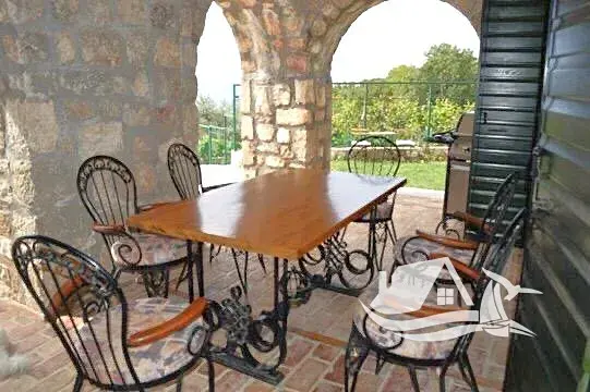 Prodej vily, Šušanj, Černá Hora, 300 m2