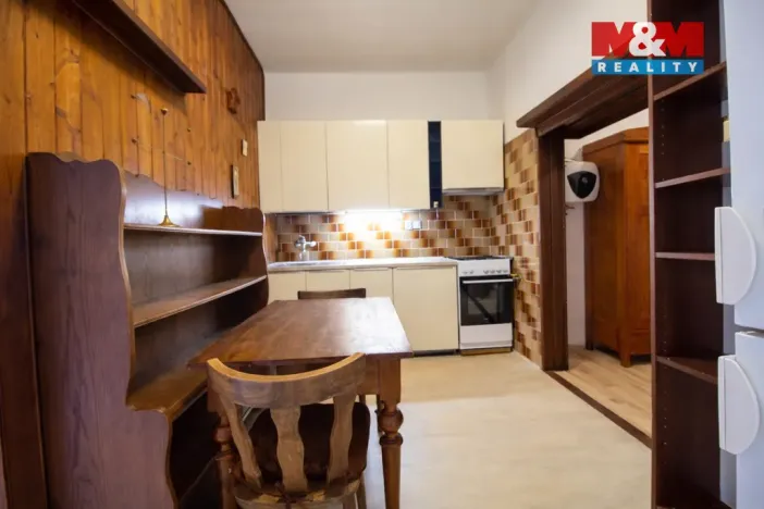 Pronájem bytu 2+kk, Praha - Žižkov, Žerotínova, 55 m2