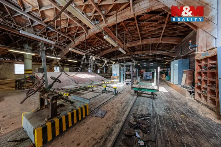 Prodej výrobních prostor, Nejdek, Závodu míru, 2388 m2
