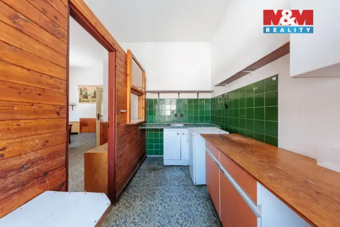 Prodej výrobních prostor, Nejdek, Závodu míru, 2388 m2