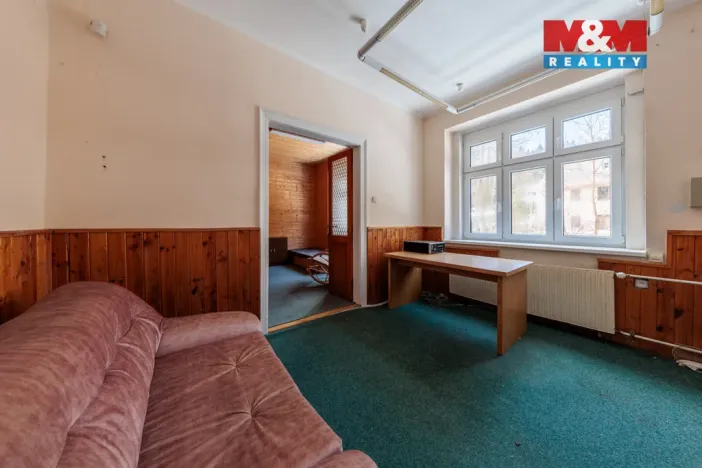 Prodej výrobních prostor, Nejdek, Závodu míru, 2388 m2