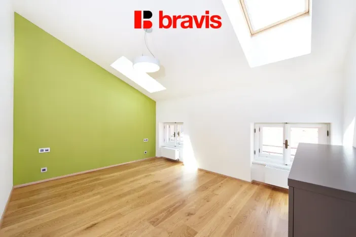 Pronájem bytu 2+kk, Brno - Brno-město, Jakubská, 65 m2