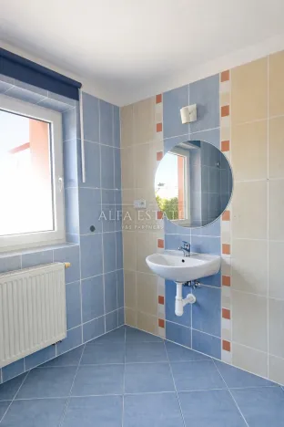 Pronájem rodinného domu, Karlovy Vary - Tašovice, Řadová, 150 m2