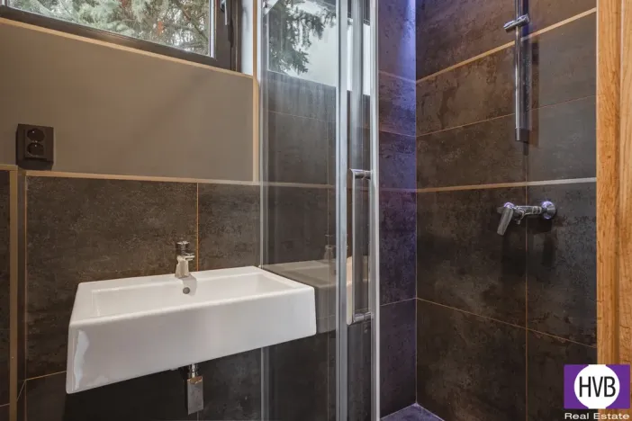 Pronájem rodinného domu, Květnice, Na Ladech, 114 m2