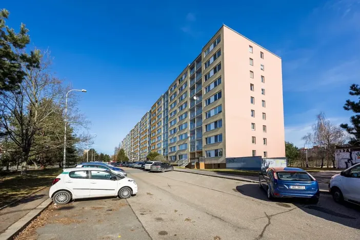 Prodej bytu 3+kk, Praha - Petrovice, Rezlerova, 63 m2