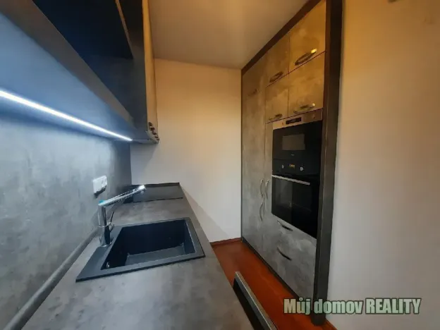 Pronájem bytu 2+kk, Praha - Chodov, Brandlova, 47 m2