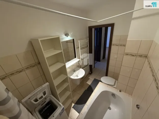 Pronájem bytu 2+kk, Kolín - Kolín V, Chelčického, 49 m2