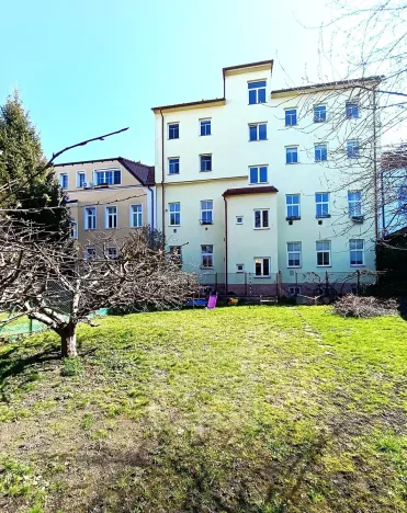 Pronájem bytu 1+kk, České Budějovice, Lipenská, 33 m2