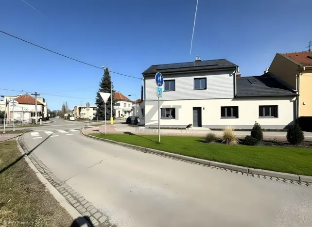 Prodej pozemku pro bydlení, Uherské Hradiště - Mařatice, 1. máje, 681 m2