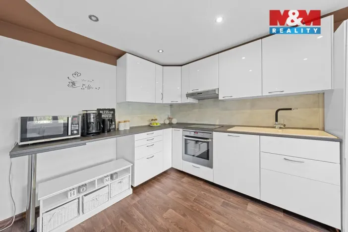 Prodej rodinného domu, Horní Habartice, 194 m2