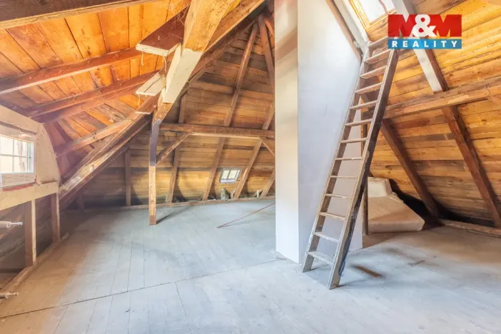 Prodej rodinného domu, Děčín - Děčín XIII-Loubí, Loubská, 190 m2