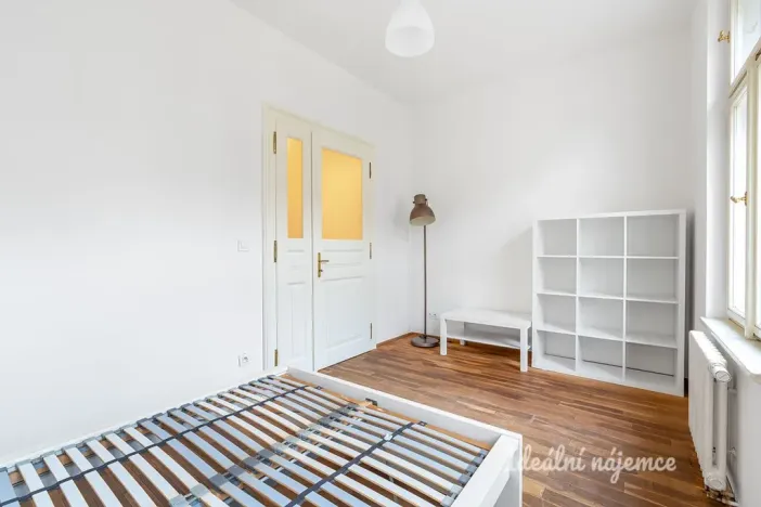 Pronájem bytu 2+kk, Praha - Žižkov, Krásova, 50 m2