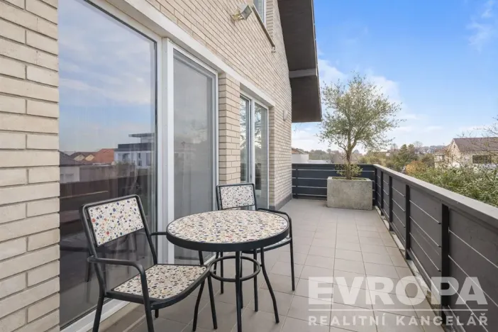 Prodej rodinného domu, Praha - Suchdol, Armádní, 196 m2