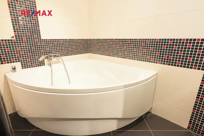 Pronájem bytu 2+1, Plzeň, Částkova, 54 m2