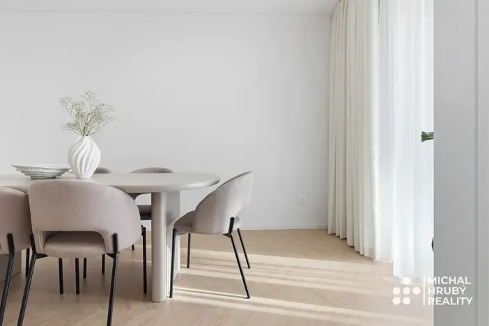 Prodej bytu 3+kk, Ostrava, Výstavní, 71 m2