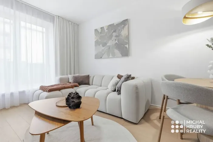 Prodej bytu 2+kk, Ostrava, Výstavní, 47 m2