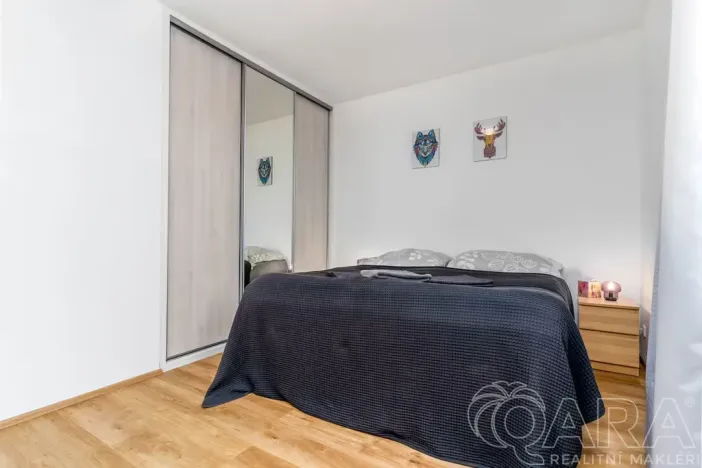 Pronájem bytu 1+kk, Praha - Dolní Měcholupy, Honzíkova, 54 m2