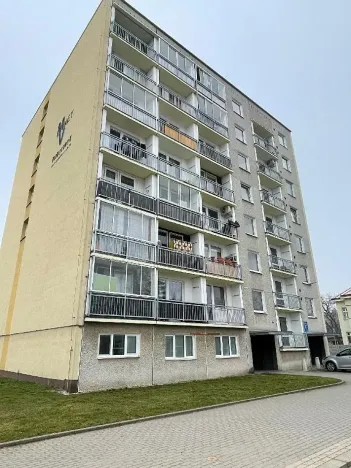 Pronájem bytu 1+kk, Pardubice, Trnovská, 24 m2