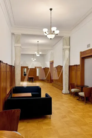 Pronájem kanceláře, Praha - Nové Město, Spálená, 538 m2