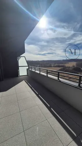 Pronájem bytu 2+kk, České Budějovice, Branišovská, 57 m2