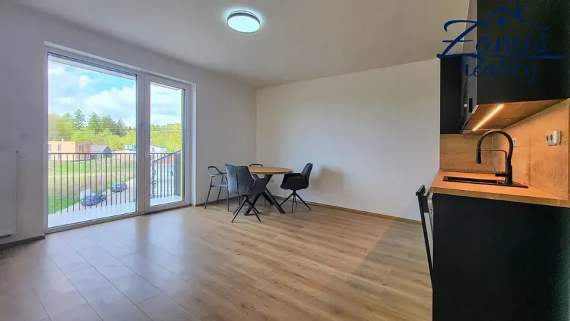 Pronájem bytu 1+kk, Kladno, Štěpána Rautenstraucha, 32 m2