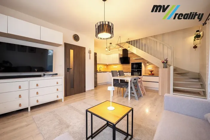 Prodej bytu 3+kk, Chotětov, 71 m2