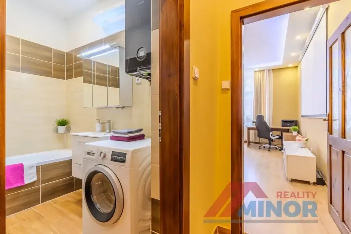 Prodej bytu 3+1, Slaný, Ouvalova, 94 m2