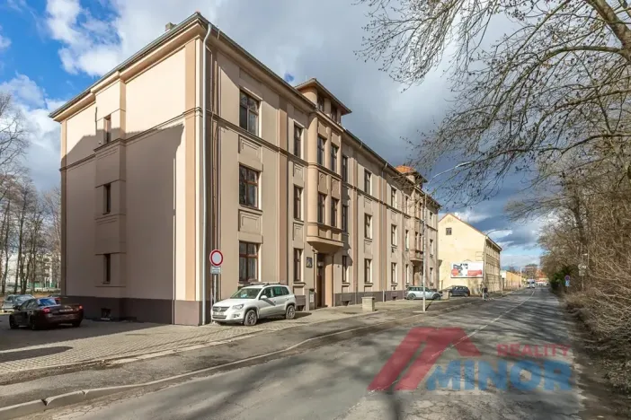 Prodej bytu 3+1, Slaný, Ouvalova, 94 m2
