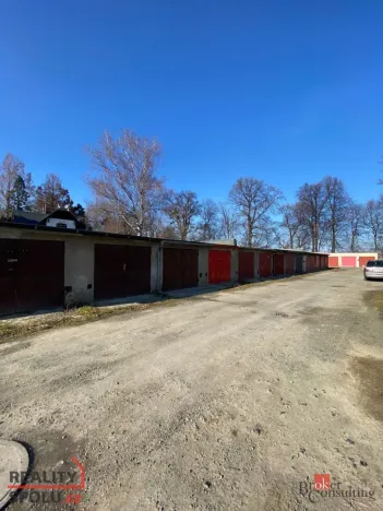 Prodej garáže, Opava - Kateřinky, Holasická, 19 m2