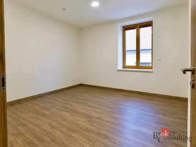 Pronájem bytu 1+1, Kyjov, 29 m2