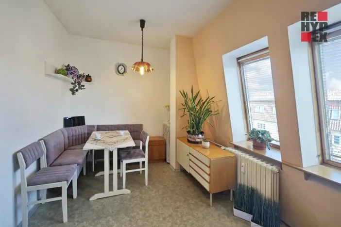 Prodej bytu 2+1, Hranice - Hranice I-Město, Kpt. Jaroše, 53 m2