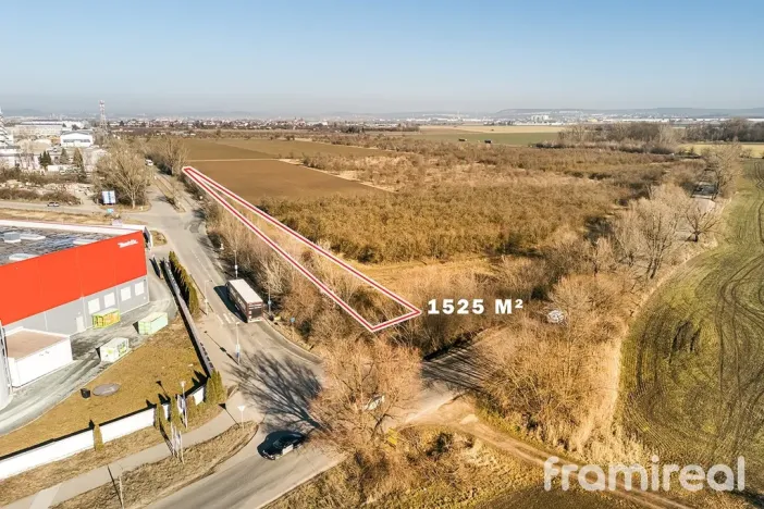Prodej komerčního pozemku, Brno, 1525 m2
