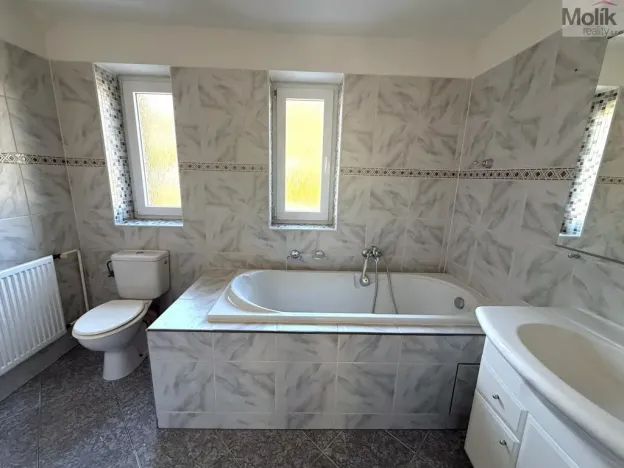 Pronájem bytu 3+1, Most, Vinohradská, 100 m2