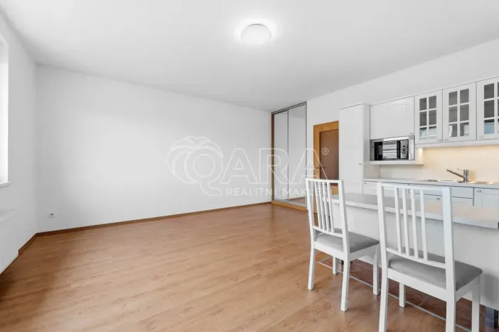 Prodej bytu 1+kk, Praha - Uhříněves, U uhříněveské obory, 39 m2