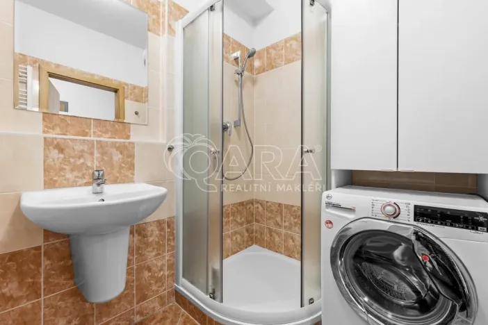 Prodej bytu 1+kk, Praha - Uhříněves, U uhříněveské obory, 39 m2