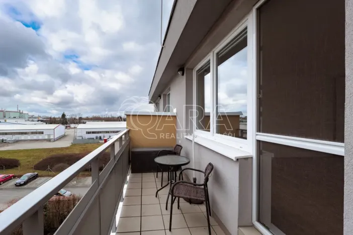 Prodej bytu 1+kk, Praha - Uhříněves, U uhříněveské obory, 39 m2