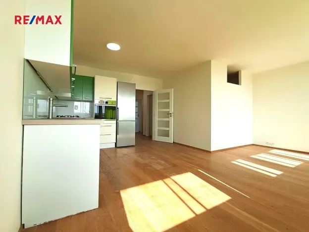 Pronájem bytu 4+kk, Praha - Písnice, Na okruhu, 79 m2