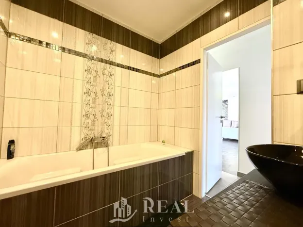 Prodej rodinného domu, Skršín, 524 m2